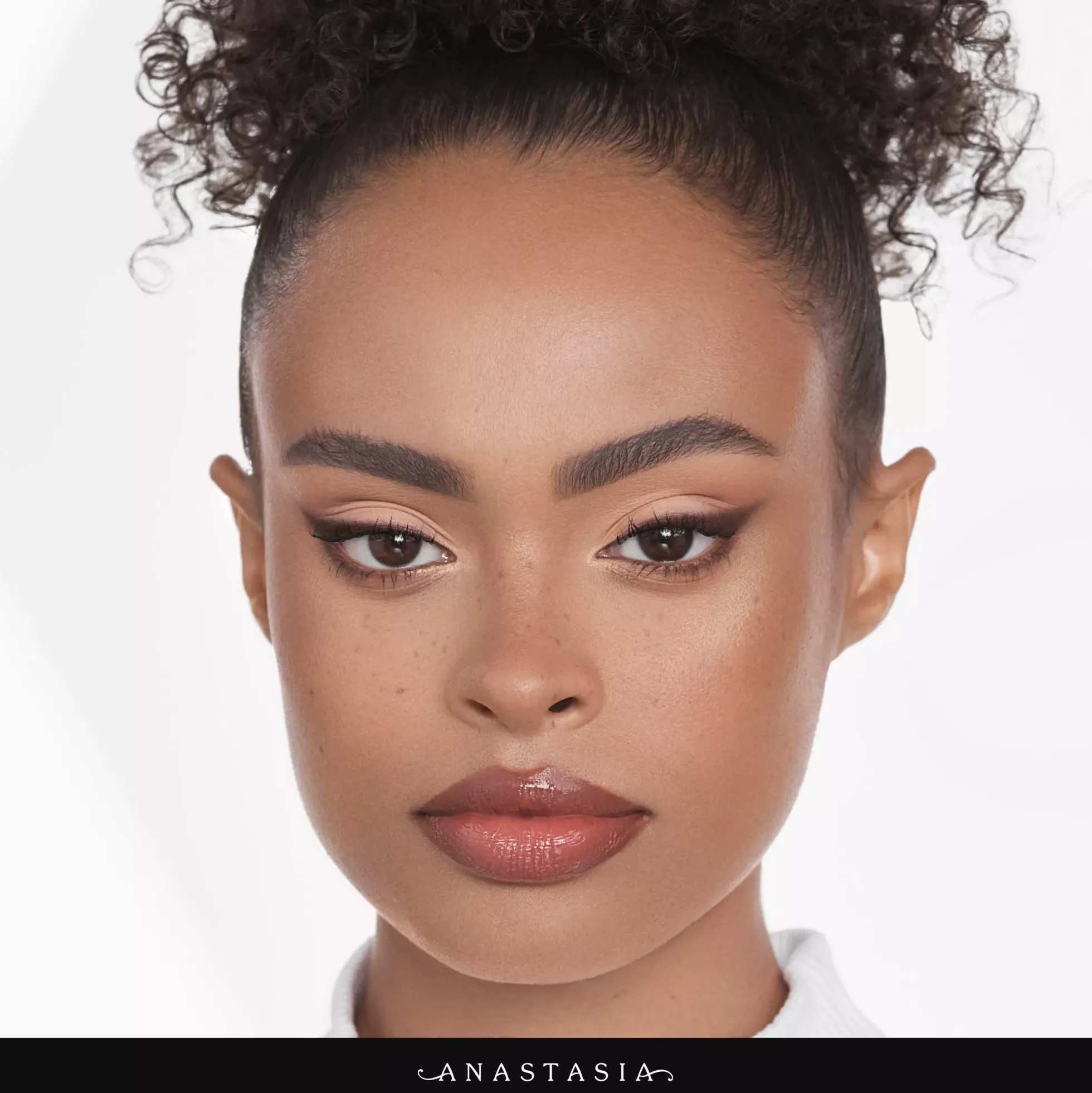 Anastasia Beverly Hills Pro Pencil Base 2