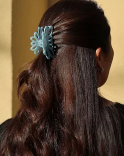 Bon Dep Flower Claw Light Blue