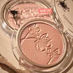 Catrice More Than Glow Highlighter 030