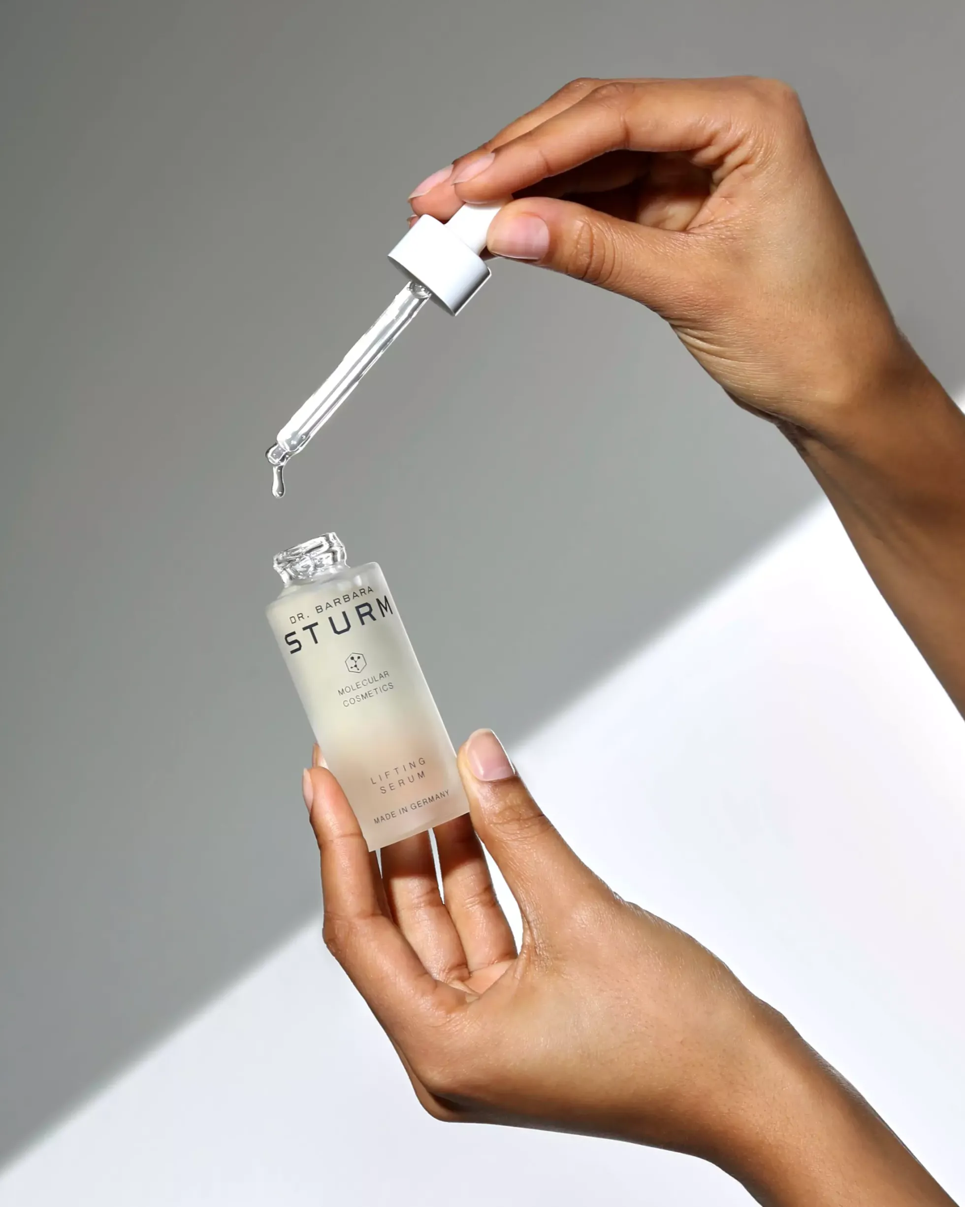 Dr. Barbara Sturm Lifting Serum