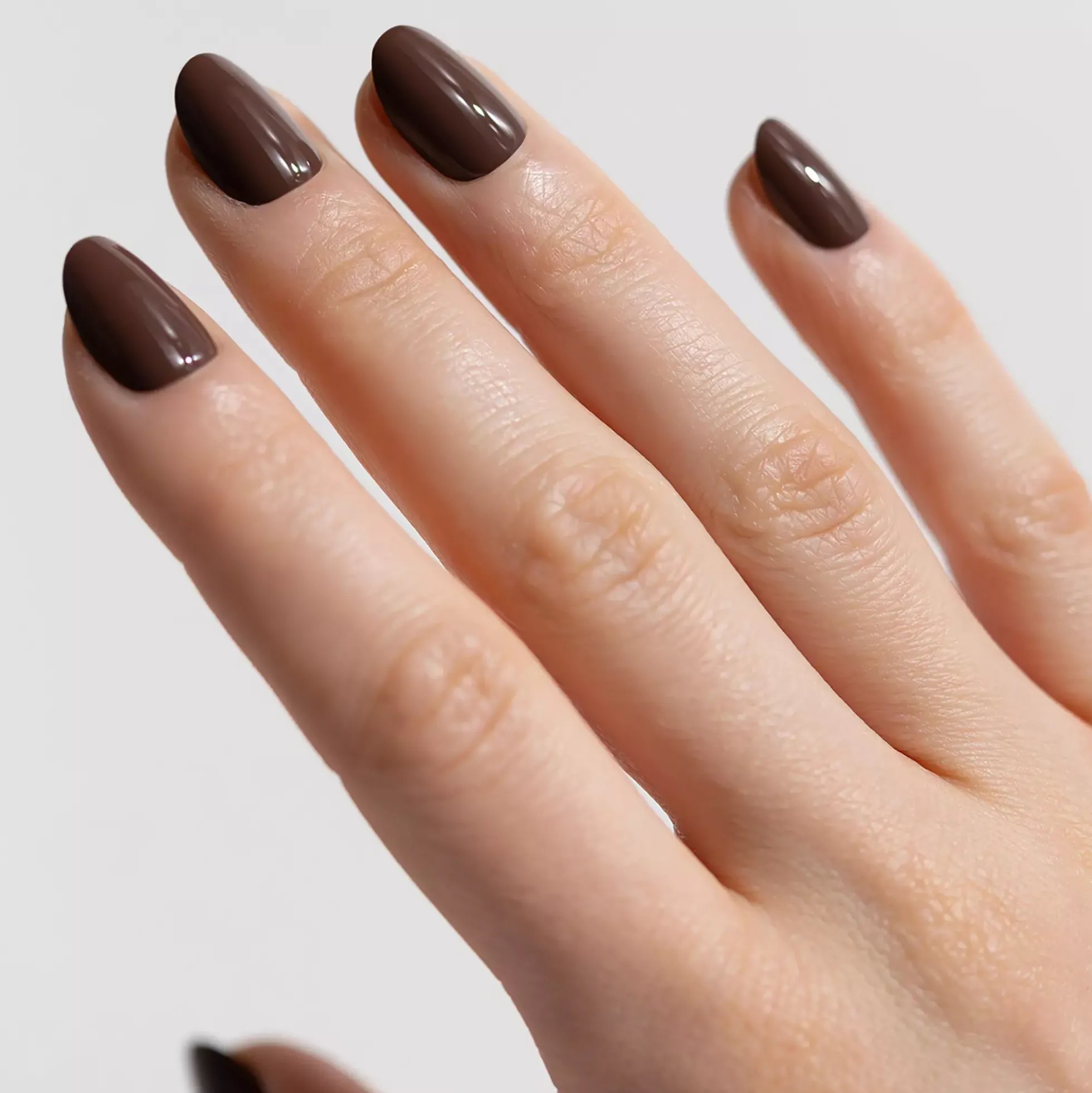 DUFFBEAUTY Instant Pro Press-On Manicure Glazed Latte Short Almond