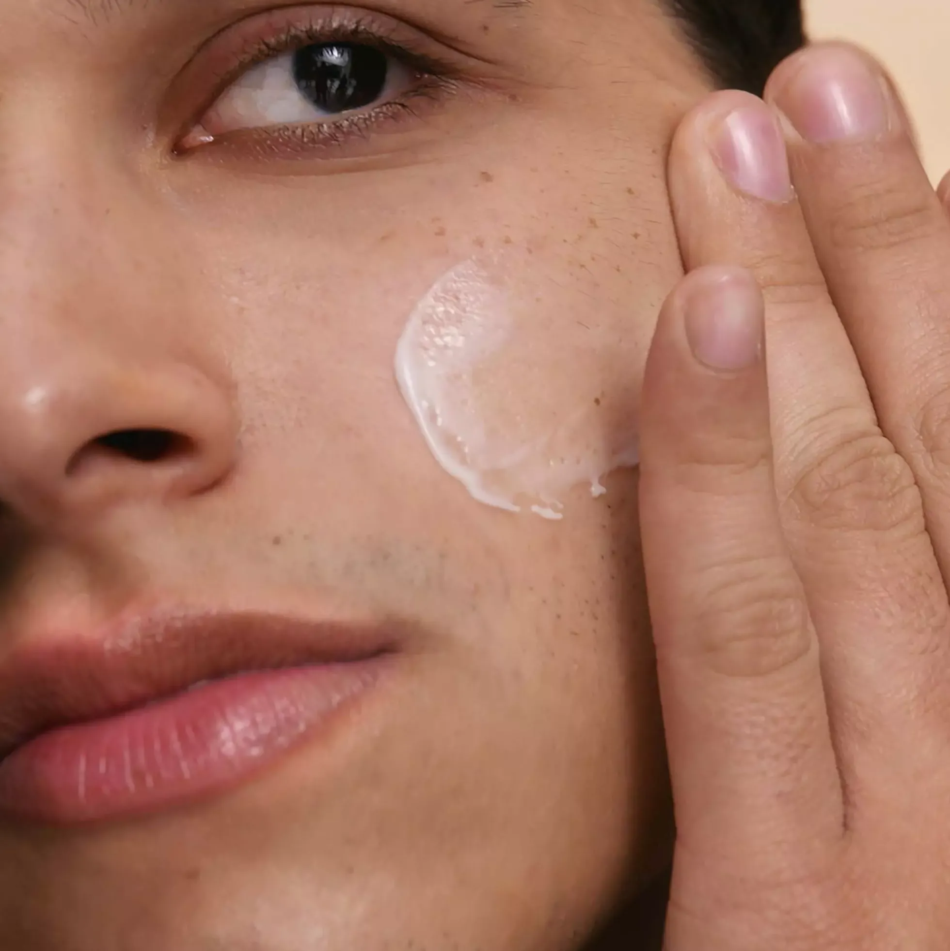 Estée LauderDouble Wear Smooth And Blur Primer 40 ml