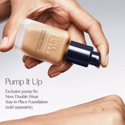 Estée LauderDouble Wear Stay-In-Place Pump