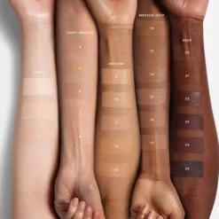 Fenty Beauty Eaze Drop Blurring Skin Tint 24