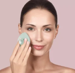 Geske4 in 1 Facial Brush Green