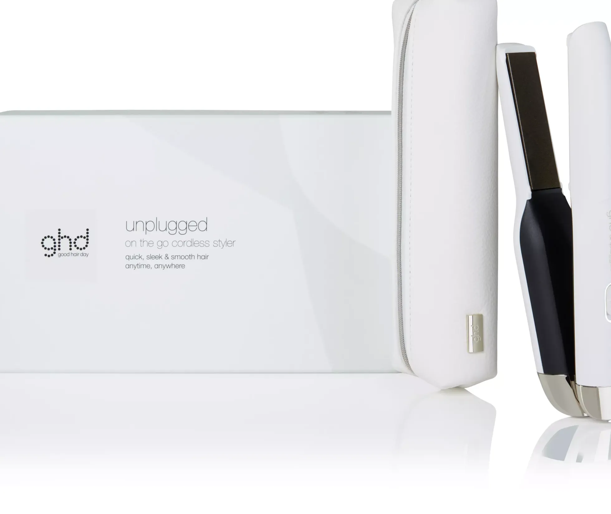ghdUnplugged straightener in matte white