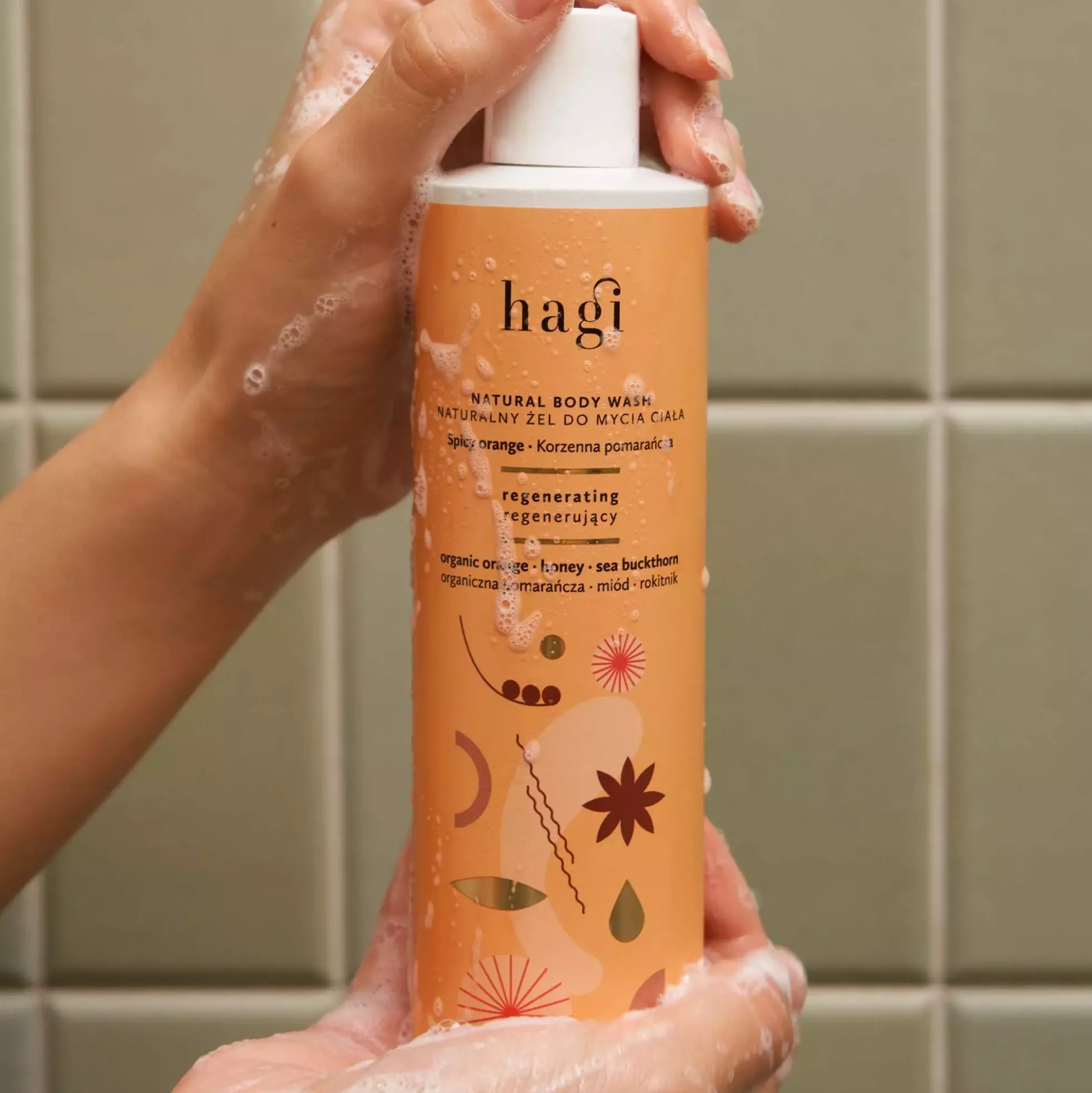 Hagi Natural Body Wash Regenerating Spicy Orange 300 ml