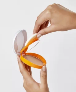 HELIOCARE Oil-Free Compact Beige SPF 50+