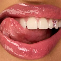 LancômeLip Idôle Juicytreat Juicy Oil-in-Gloss 90 Berry Bisou