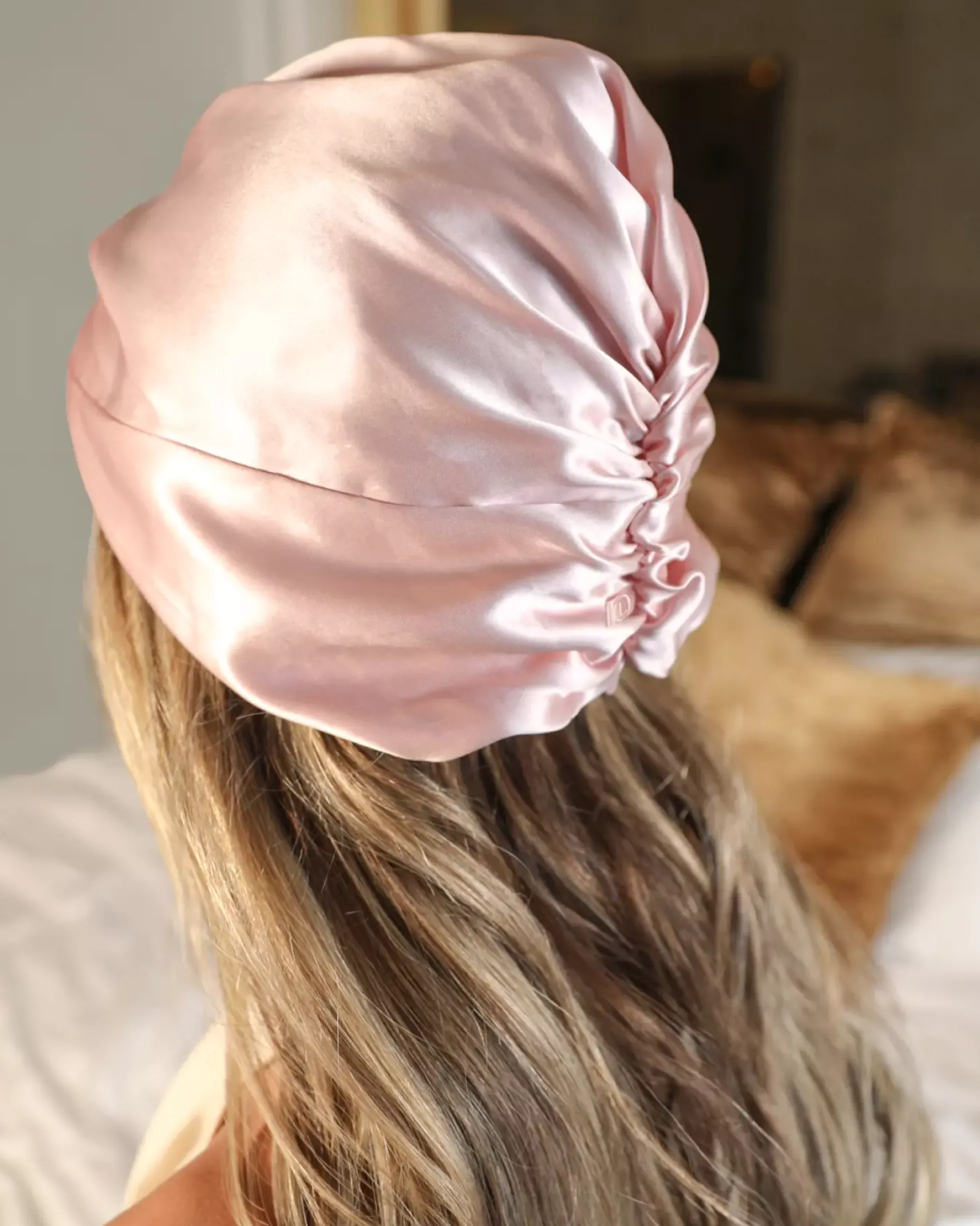 Lenoites Mulberry Silk Sleeping Cap Black