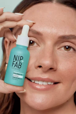 NIP+FABHydrate Hyaluronic Fix Extreme4 Hydrating Serum 50 ml