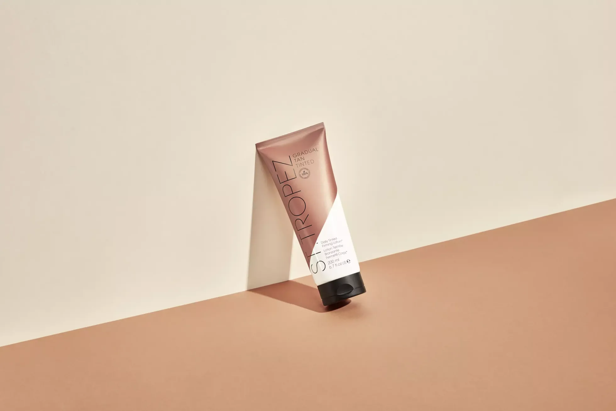 ST.Tropez Gradual Tan Tinted Daily Firming Lotion 200 ml
