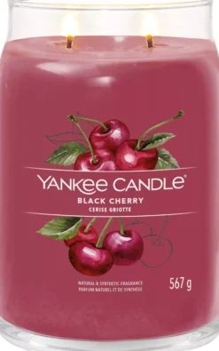 Yankee CandleBlack Cherry Signature Jar Medium
