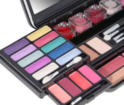 Zmile Cosmetics Classic Make Up Palette Vegan